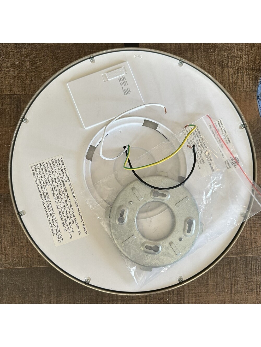 Modern LED Ceiling Light Fixture - Picture 11 of 12